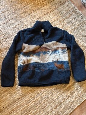 Old Navy Men's Navy Blue Zip-Up Fleece Sweater with Scenic Mountain Deer Pattern